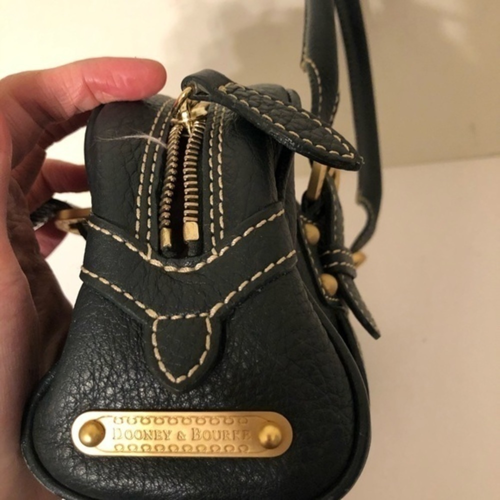 DOONEY & BOURKE green leather mini duffle … - Picture 6 of 10